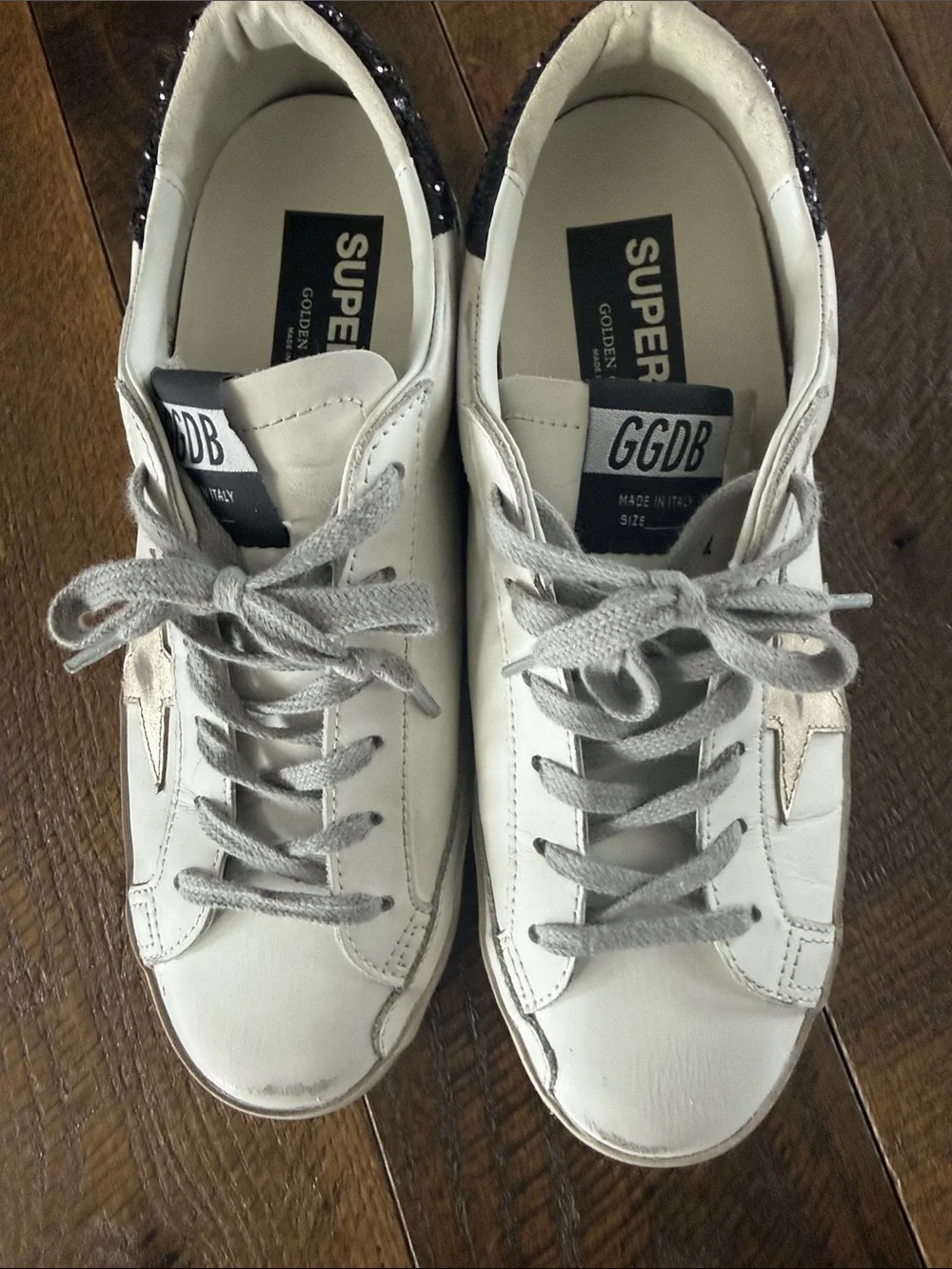 Golden Goose White Leather Low-Top Sneakers with Black Glitter Heel - Picture 2 of 10